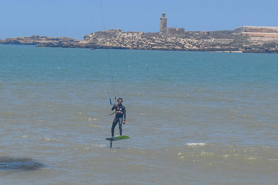 Kite foiling Essaouira Marokko Bleukite school
